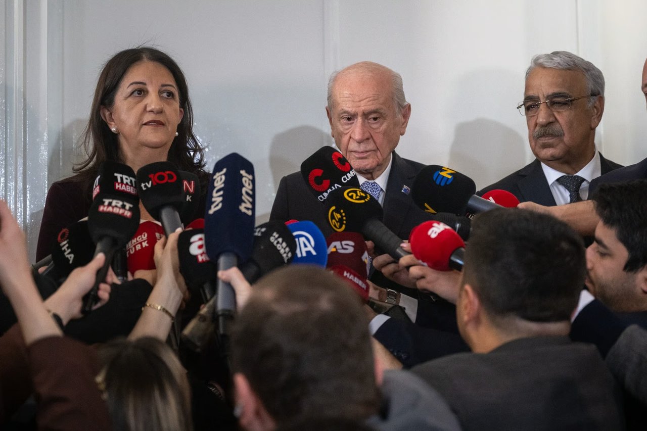 DEM'in “Barış Yasası” önerisine Bahçeli desteği