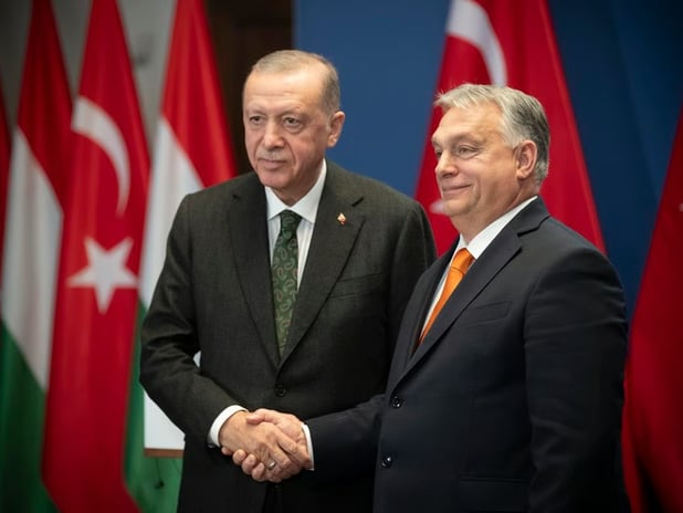 Macaristan Başbakanı Orban'dan Türkiye'nin Ukrayna'da barış çabalarına övgü