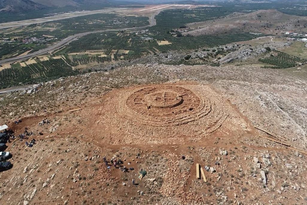 Yunanistan’da bulunan 4 bin yıllık gizemli yapı