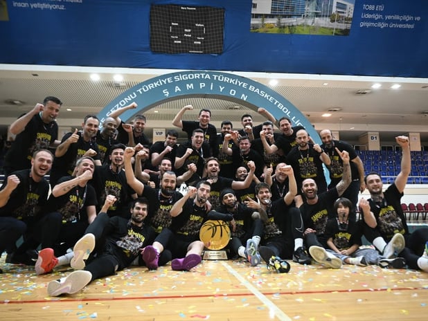 Play-off finalinde sona gelindi: Esenler Erokspor, Trabzonspor'un ardından Basketbol Süper Ligi'ne yükselen ikinci takım oldu