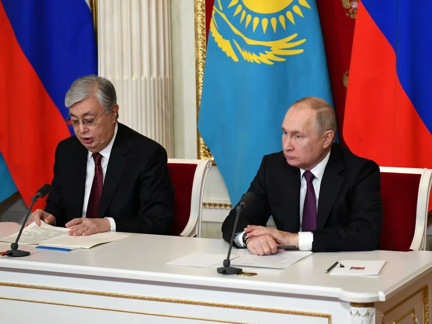 Putin ve Tokayev’den stratejik ortaklık hamlesi: 10 anlaşma imzalandı