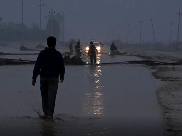 Irak'ta sel felaketinde ölenlerin sayısı 9'a yükseldi