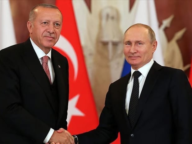 Putin'den Türkiye'nin uluslararası rolüne övgü