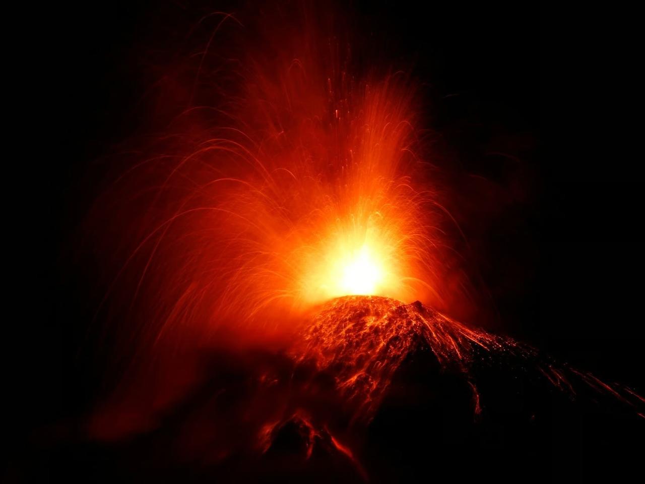 Guatemala'da Fuego Yanardağı alarmı