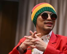 Malezyalı ünlü rapçi Namewee Tayvanlı fenomeninin cinayetinden gözaltına alındı