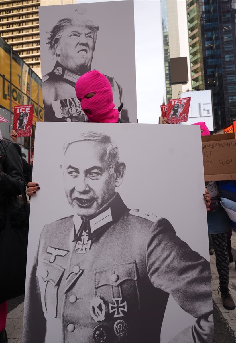 ABD'de milyonlarca kişi Trump'a karşı sokağa çıktı
