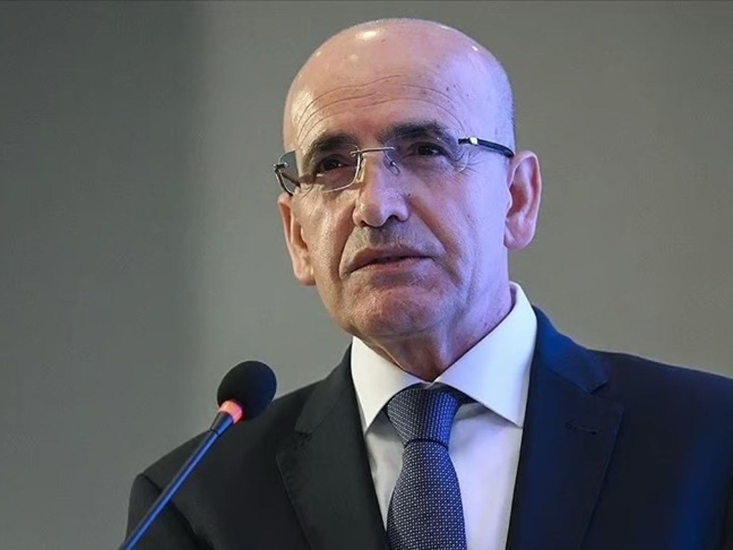 Siyasi karar piyasaları vurdu: Bakan Mehmet Şimşek programı iptal etti, olağanüstü toplantı başladı