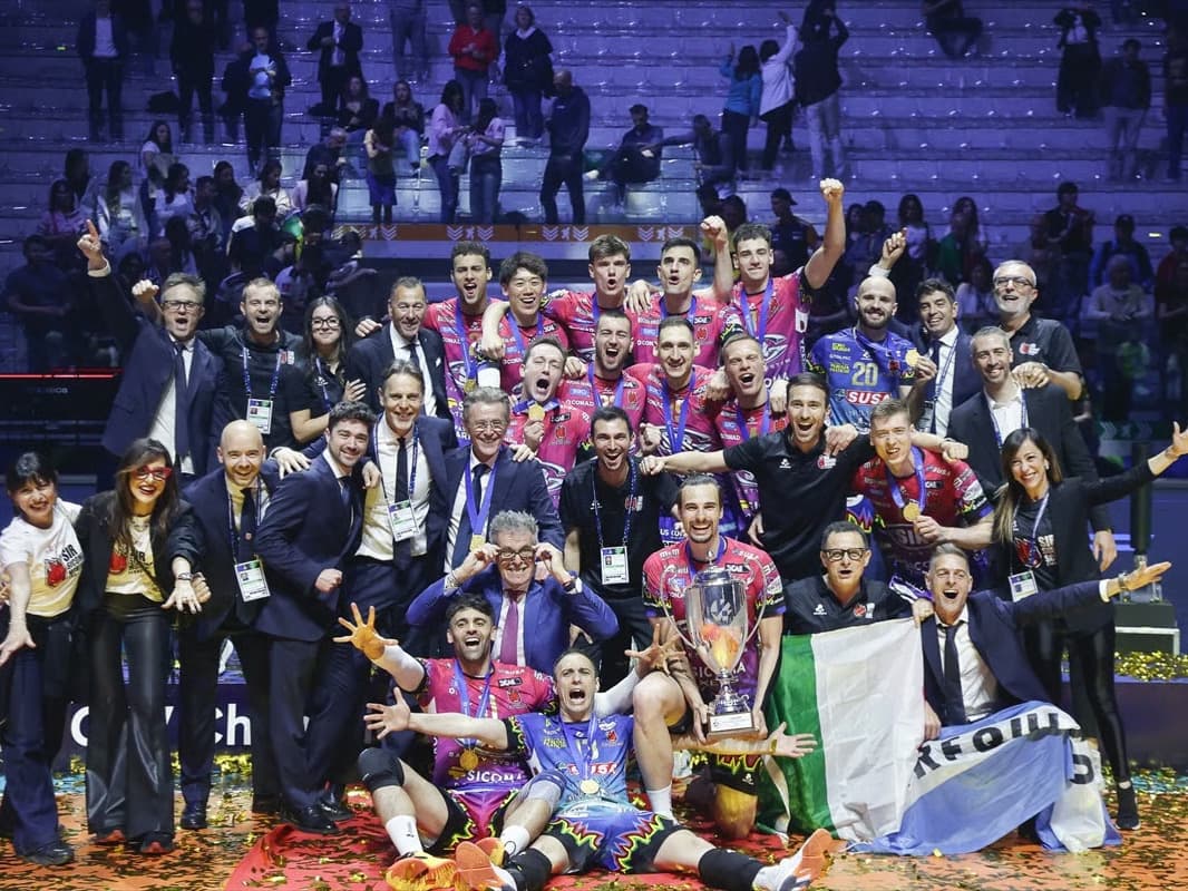 Şampiyon Perugia, Ziraat Bankkart'tan tarihi madalya