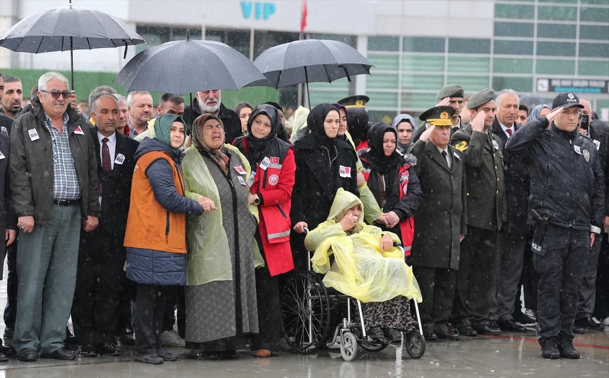 Ağrı'dan Konya'ya şehit ateşi düştü: Şehit Uzman Çavuş dualarla uğurlandı