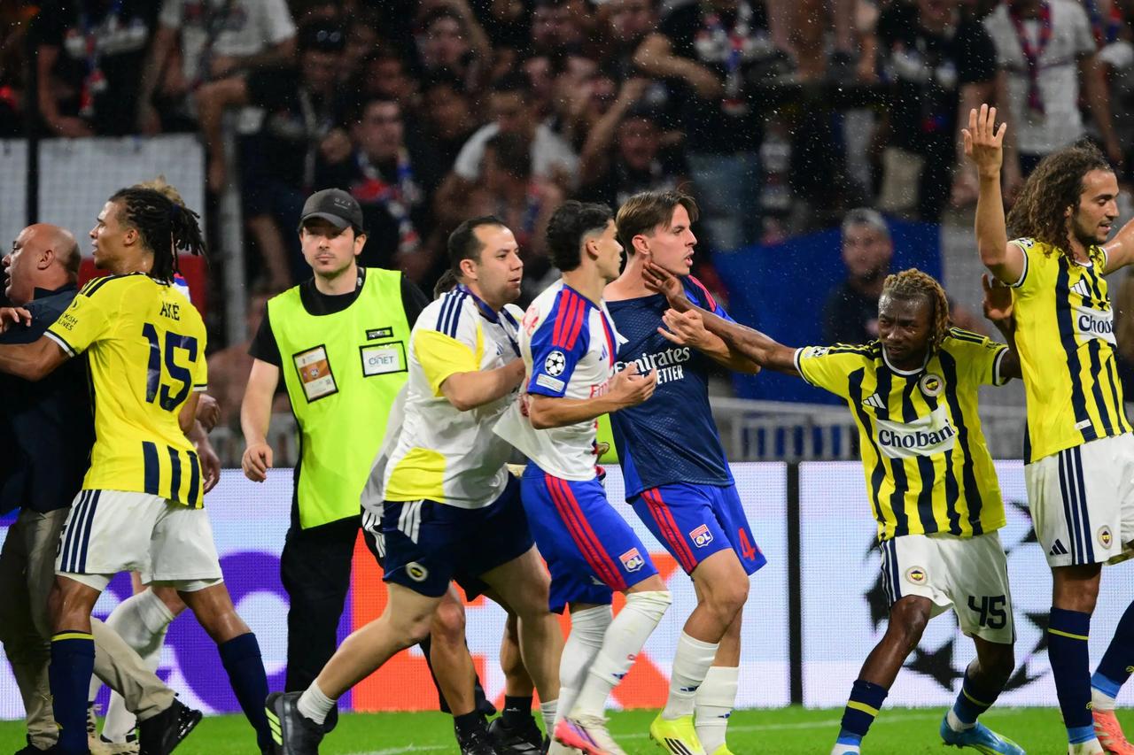 Guendouzi'ye 1 ila 3 maç men gelebilir