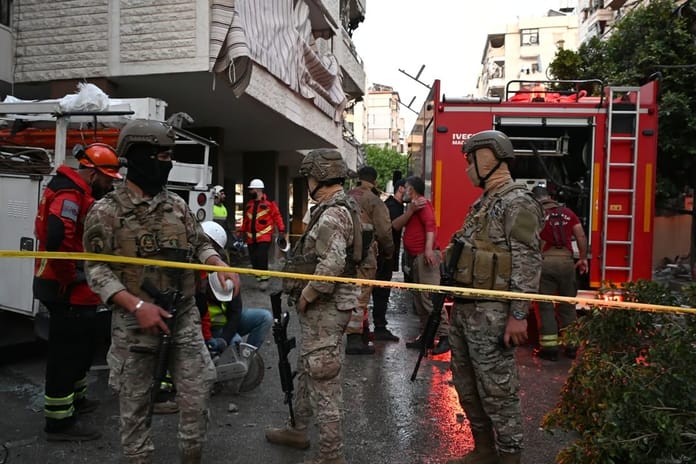 İsrail Beyrut'un güneyine saldırı düzenledi