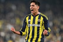 Edson Álvarez için dev operasyon başladı: Fenerbahçe yönetimi harekete geçti
