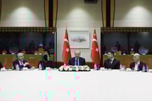 Cumhurbaşkanı Erdoğan, işçileri kabul etti: Çalışanlarımızın haklarını korumak önceliğimiz oldu