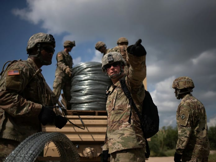 Amerikan askerleri yanlışlıkla Meksika'daki bir plajı işgal etti