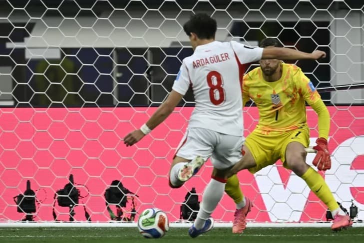 A Milli Futbol Takımı, Dünya Kupası'na galibiyetle veda etti