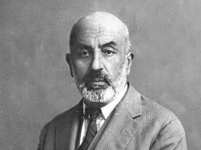 Mehmet Akif Ersoy biyografisi | Milli Şair Mehmet Akif Ersoy kimdir?