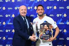 Hakan Çalhanoğlu'nun Inter geleceği belirsiz: Marotta'nın açıklamaları kafaları karıştırdı