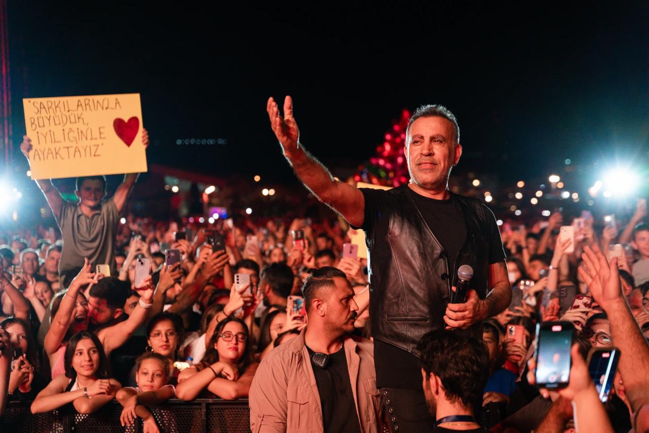 Konser dönüşü fenalaşıp hastaneye kaldırıldı! Haluk Levent'in son durumu nasıl?