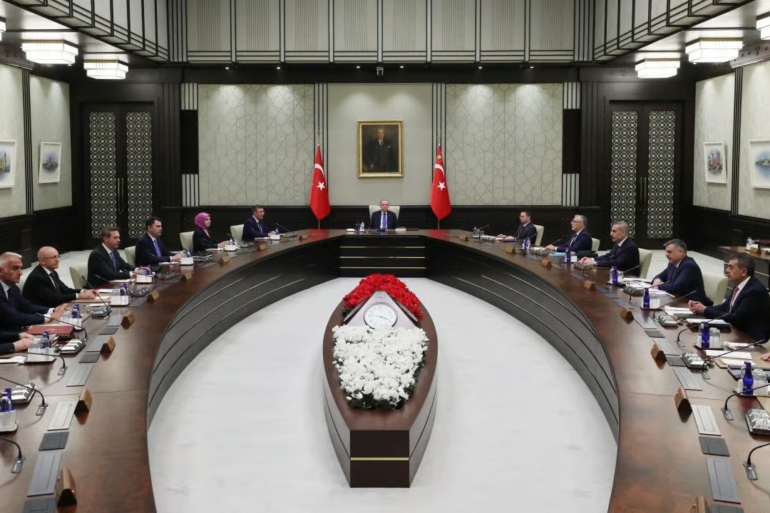 Kabine yoğun gündemle toplanıyor!