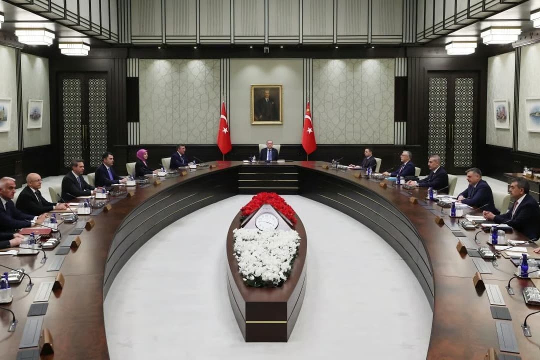 Kabine yoğun gündemle toplanıyor! İşte masadaki konular 