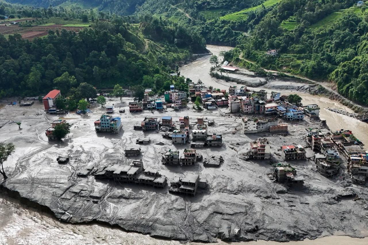 Nepal'de sel felaketinin faturası belli oldu