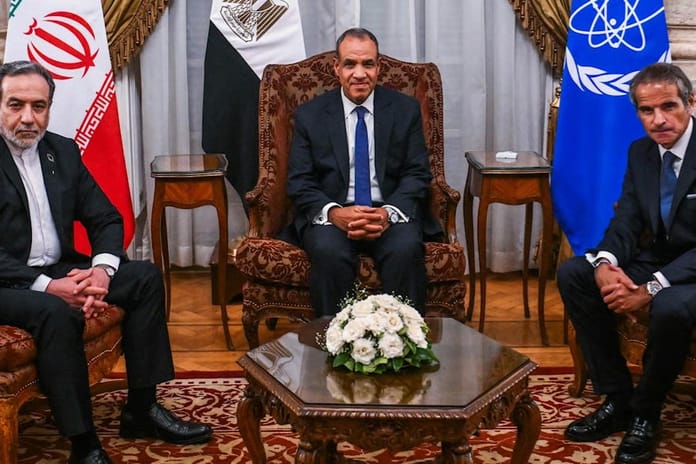 İran ile BM Nükleer Ajansı arasında işbirliği anlaşması imzalandı