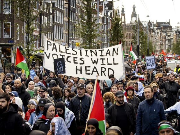 İsrail Eurovision’a katılırsa Hollanda yarışmadan çekiliyor