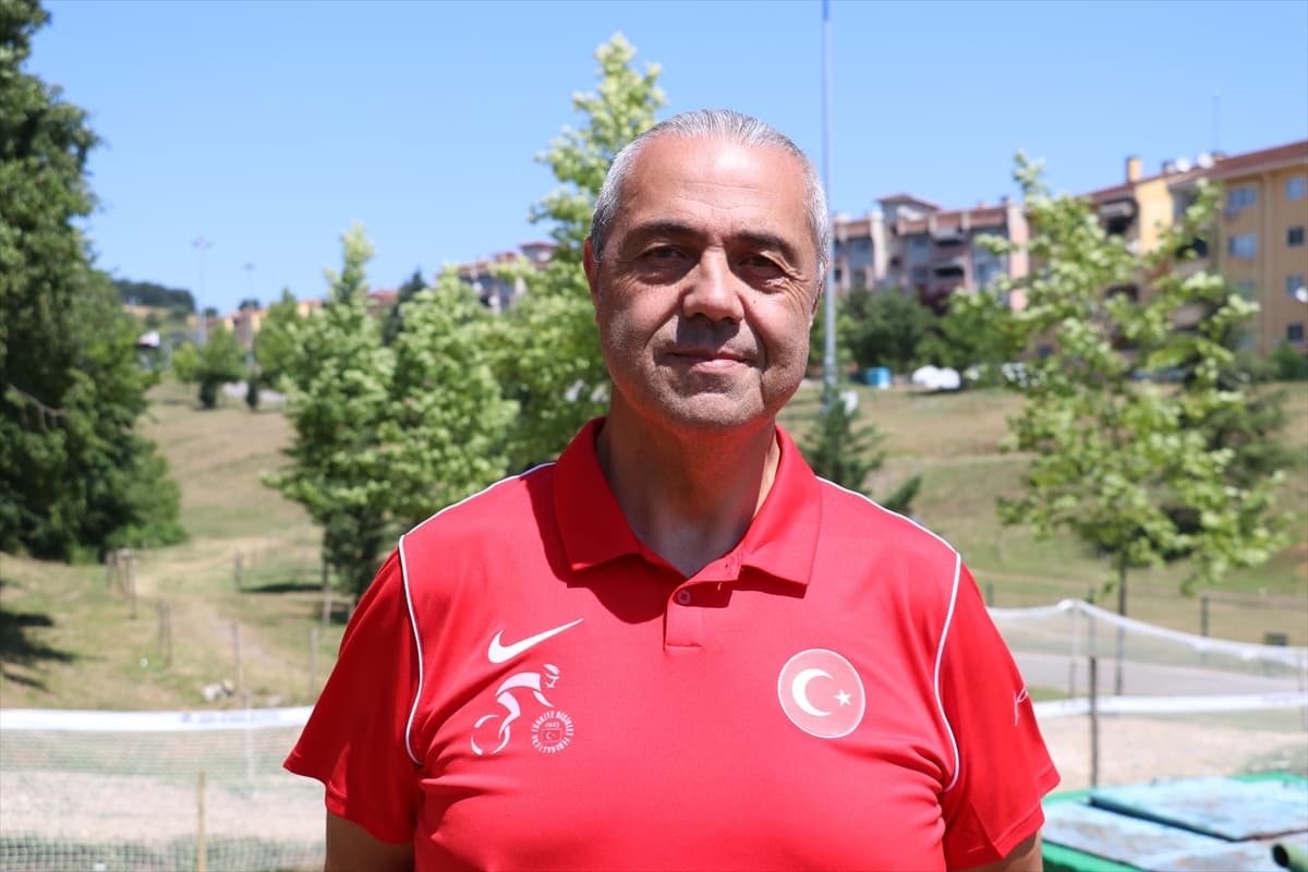 Milli sporcuların gözünden şampiyona