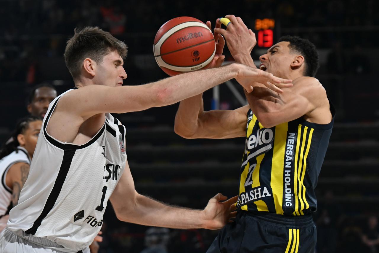 Basketbol Süper Ligi'nde final zamanı: Fenerbahçe - Beşiktaş
