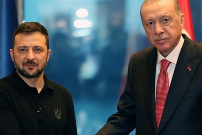 Zelenskiy Türkiye’nin barış çabalarına teşekkür etti