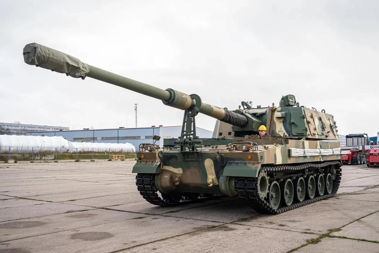 Finlandiya 112 adet K9 kundağı motorlu obüs için 546,8 milyon avroluk anlaşma imzaladı