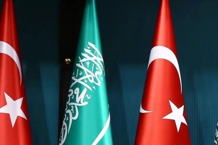 Suudi Arabistan'dan Türkiye'ye vize kararı