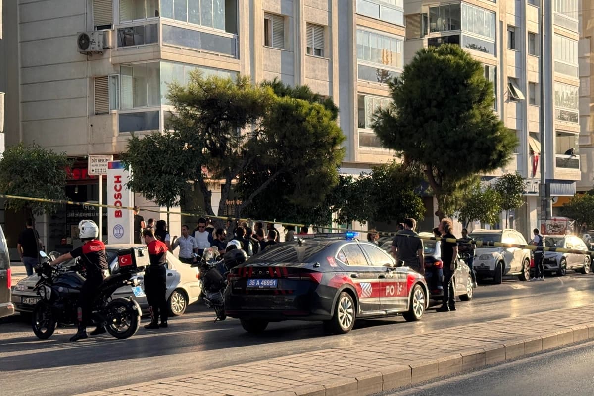 İzmir'de bankada rehin alarmı! Çok sayıda ekip yönlendirildi