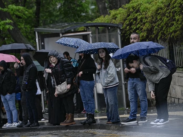 Bakanlıktan 7 il için 'sarı' kodlu uyarı: Bugün sağanak yağışa dikkat!