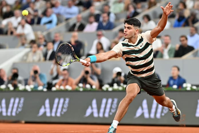Roland Garros'ta favoriler adım adım ilerliyor: Swiatek ve Alcaraz 4. tura yükseldi
