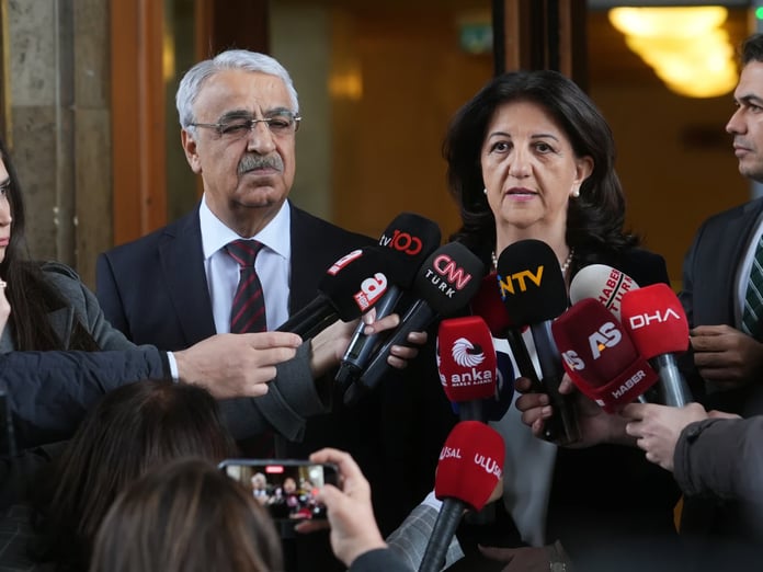 Yeni Bakanlara ilk ziyaret: İmralı heyeti Çiftçi ve Gürlek ile görüşecek