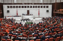 AK Parti kanun teklifi mecliste: Borçlara 72 ay taksit! Abdullah Güler açıkladı