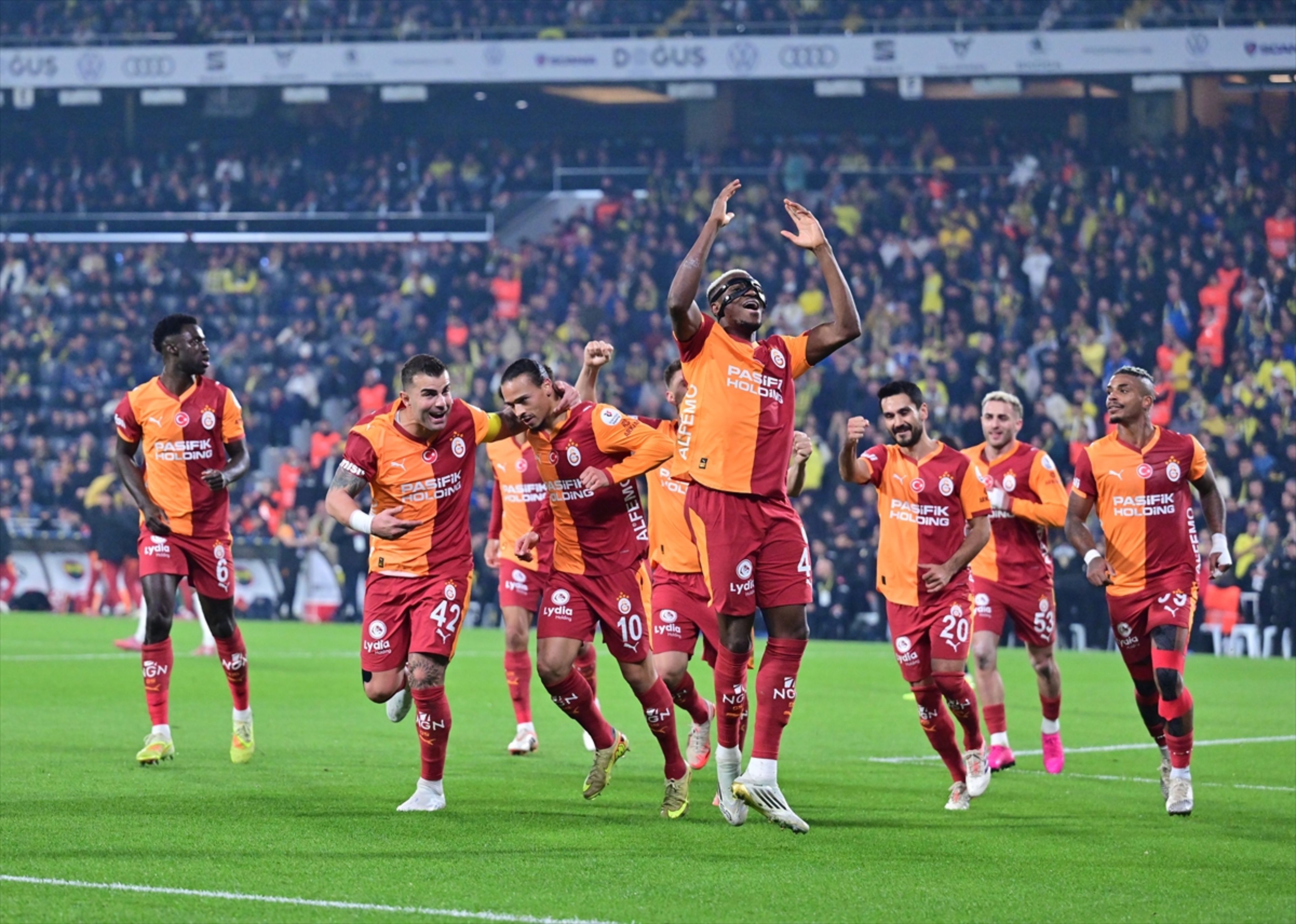 Liderlik koltuğunu korudu