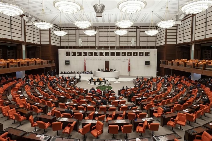 Kürtçe ifadeler Meclis tutanağına geçti 
