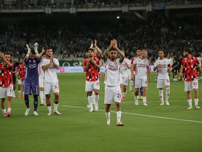 Samsunspor, deplasmandan mağlubiyetle döndü: Tur için son şans Samsun'da