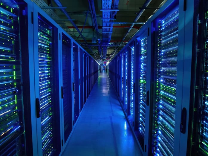 Yapay zekada su krizi küresel şişe suyu talebini geride bıraktı