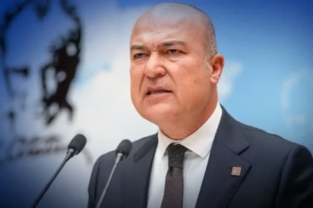 CHP İzmir Milletvekili Murat Bakan istifa ettiğini duyurdu