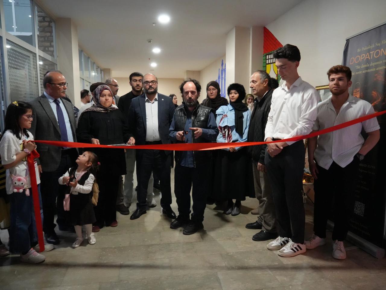 Hicaz Demiryolu sergisi ve "Dopatonin" filminin galası yapıldı