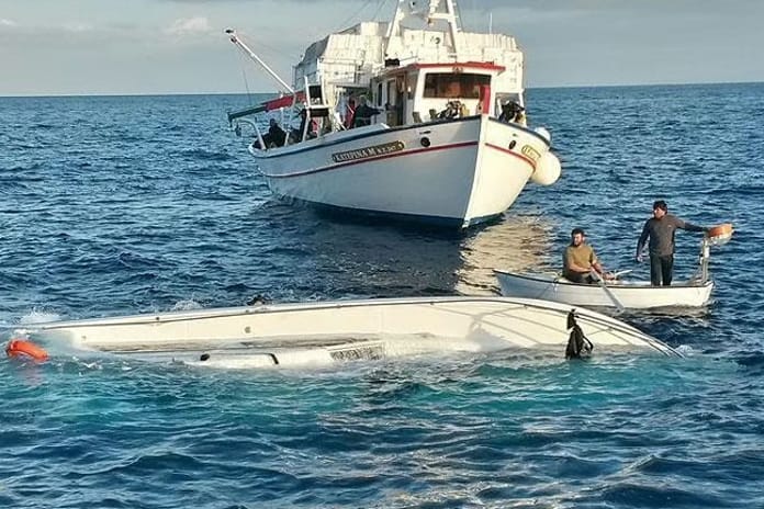 Tunus açıklarında göçmen faciası: En az 40 ölü