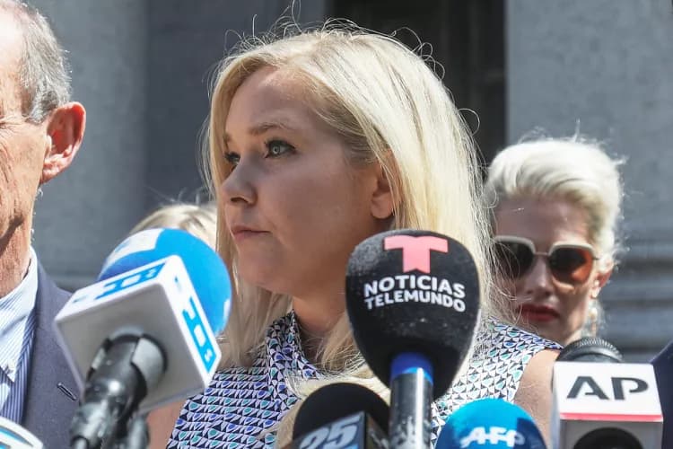 Epstein mağdurlarından Virginia Giuffre - AP