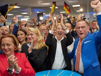AfD Extends Lead to Record 28 Percent as CDU/CSU Plummets
