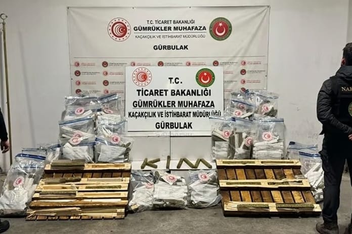 Türkiye genelinde dev operasyonlar: Teröre ve zehir tacirlerine ağır darbe vuruldu