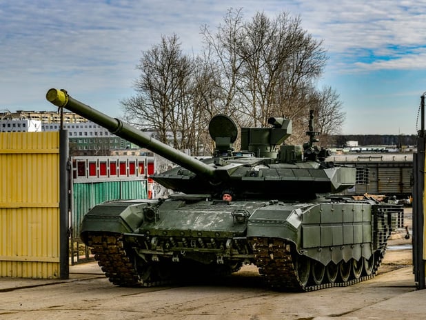 Rusya yeni üretim T-90M tanklarına Arena-M aktif koruma sistemi ekliyor