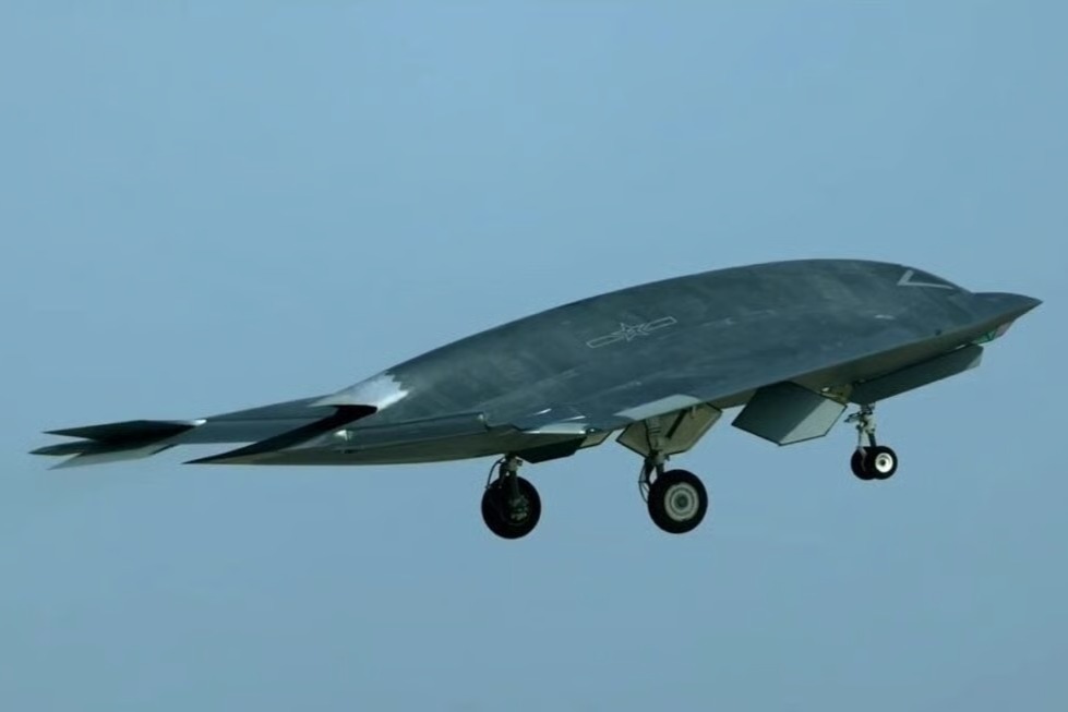 Çin’in gizli dronu GJ-11 ilk kez görüntülendi