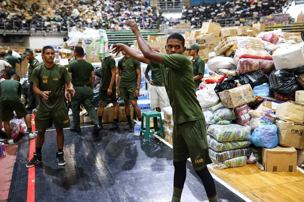 TİKA'dan Venezuela'ya 1000 paketlik insani yardım